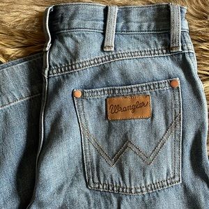 Wrangler Wide Leg Crop